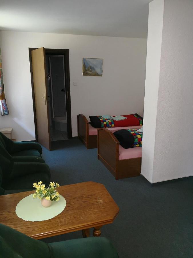 Noclegi Hexe Zegocina Extérieur photo